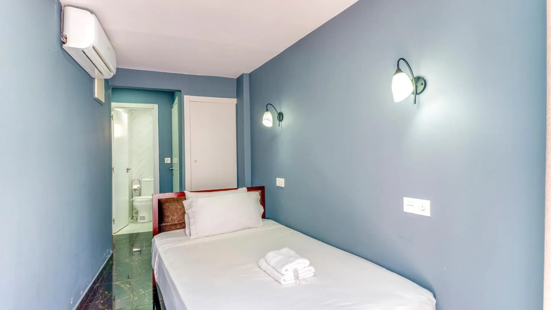 Sl Marbella Hotell Pensionat