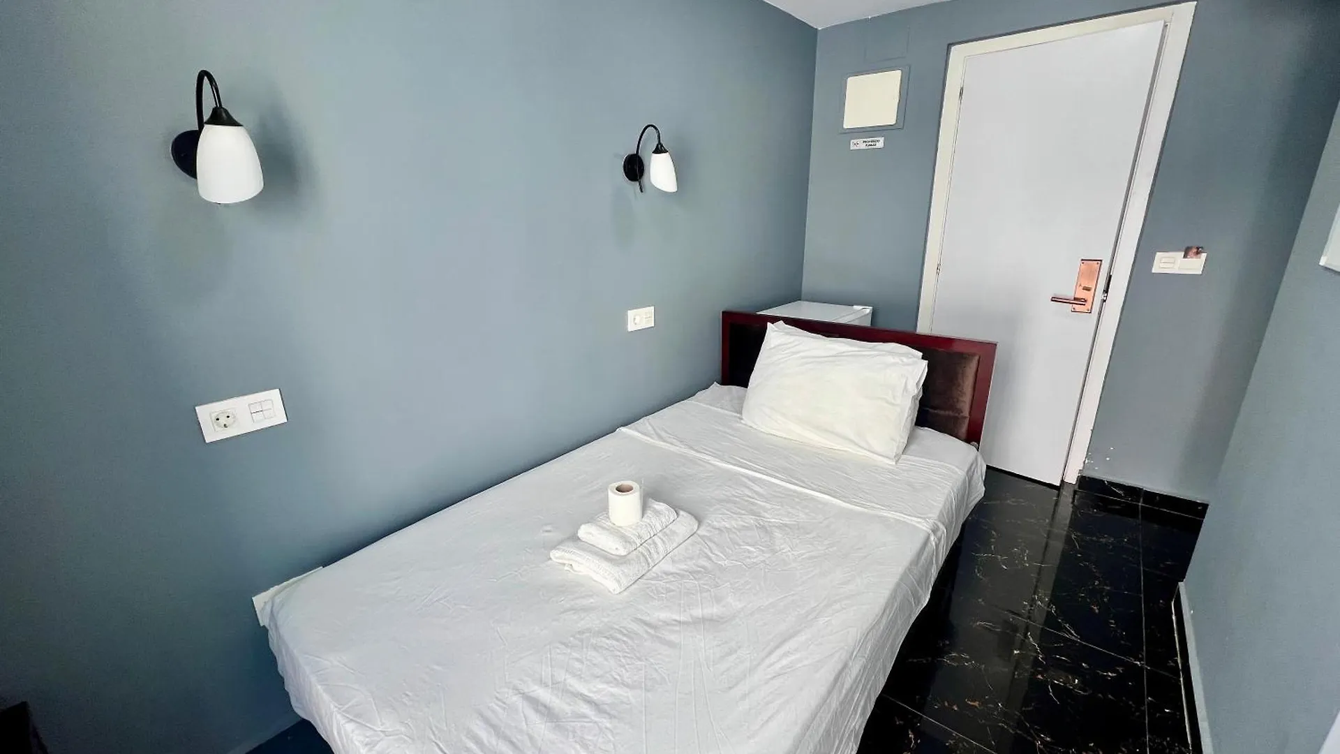 Sl Marbella Hotell 0*,